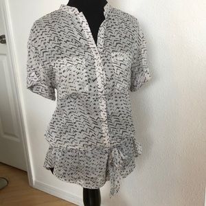 ❤️Ann Taylor Loft Sheer Blouse